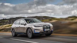 Yeni BMW iX xDrive60 ve iX M70: Güç, Konfor ve Teknoloji Bir Arada! - Borsametre